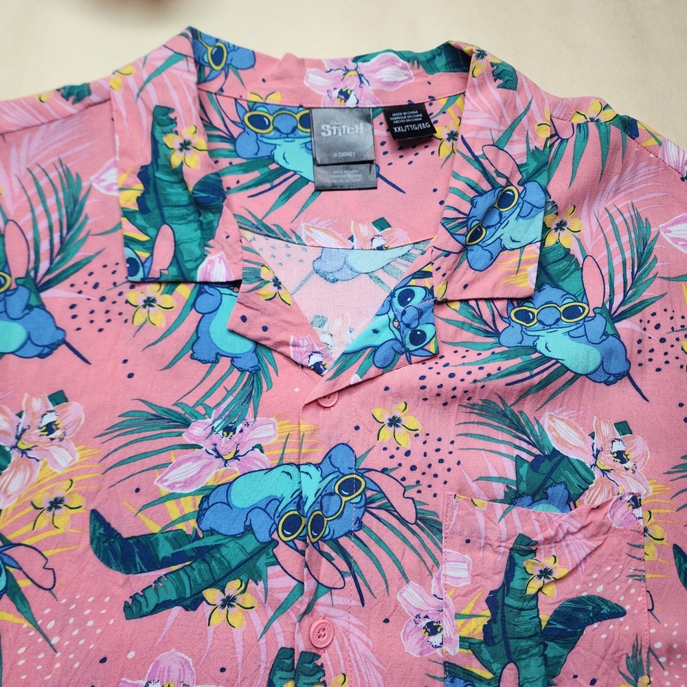 Disney Stitch Mens XXL Pink Tropical Hawaiian Shirt Rayon Button Down Mad Engine